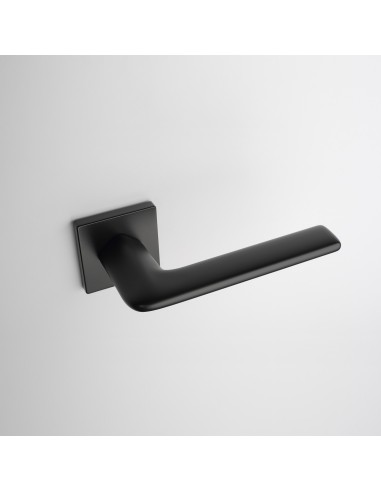 KLAMKA APRILE LILA ROZETA Q SLIM 7MM BK - CZARNY MATOWY
