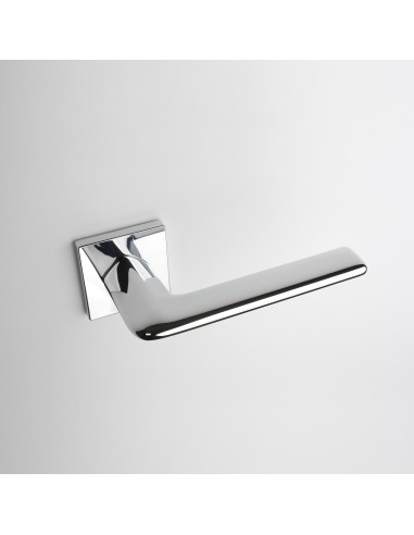 KLAMKA APRILE LILA ROZETA Q SLIM 7MM LC - CHROM POLEROWANY