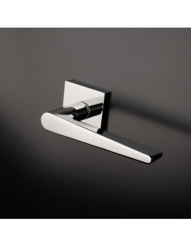 KLAMKA APRILE ARNICA ROZETA Q SLIM 7MM CP - CHROM POLEROWANY