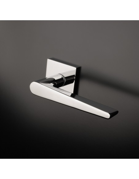 KLAMKA APRILE ARNICA ROZETA Q SLIM 7MM CP - CHROM POLEROWANY