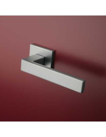 KLAMKA APRILE SULLA ROZETA Q SLIM 7MM MSC - CHROM SATYNOWY
