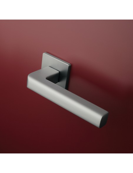 KLAMKA APRILE SALICE ROZETA Q SUPER SLIM 5MM SC - CHROM SATYNOWY