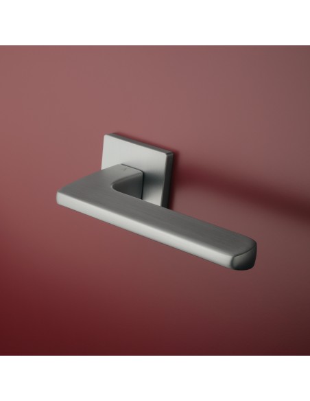 KLAMKA APRILE YUKA ROZETA Q SLIM 7MM SC - CHROM SATYNOWY