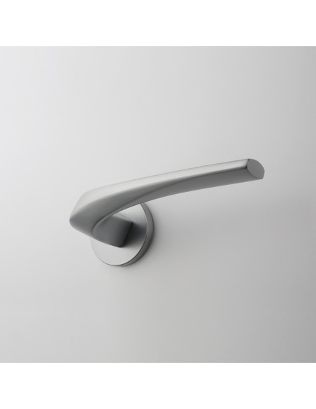 KLAMKA APRILE DALIA ROZETA R SLIM 7MM SC - CHROM SATYNOWY