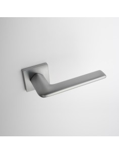 Klamka APRILE LILA ROZETA Q SLIM 7MM SC - chrom satynowy - B2B LILA Q 7S SC 2