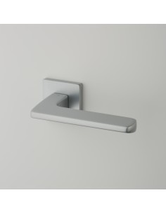 Klamka APRILE YUKA ROZETA Q SLIM 7MM SC - chrom satynowy - B2B YUKA Q 7S SC 2
